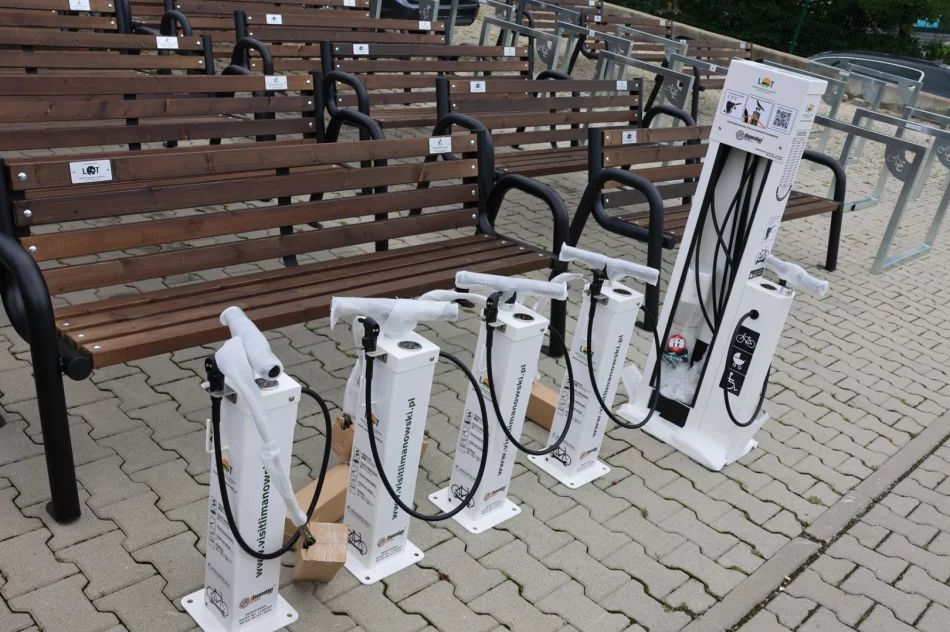Miasto Limanowa otrzymało dwie stacje naprawy rowerów, w ramach realizowanego przez LOT Powiatu Limanowskiego projektu! - zdjęcie 4