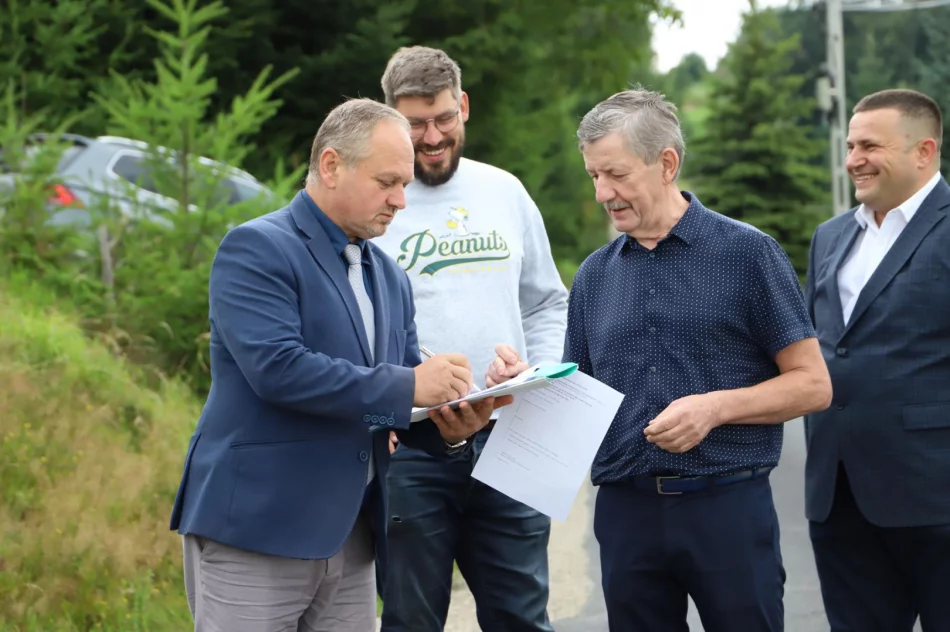 Odebrano kolejne odcinki zmodernizowanych dróg - zdjęcie 6