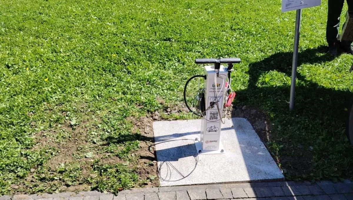 Nowe stacje naprawy rowerów już dostępne!