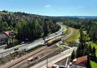 Pierwsze pociągi na zmodernizowanym odcinku linii kolejowej  - zdjęcie główne