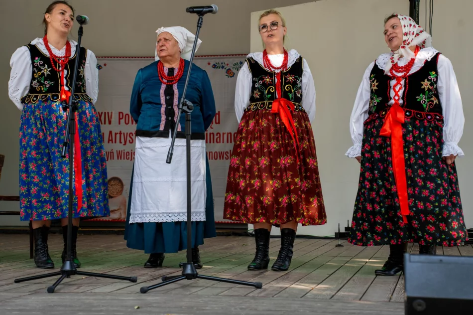 Przegląd dorobku artystycznego i kulinarnego KGW (ZDJĘCIA) - zdjęcie 4