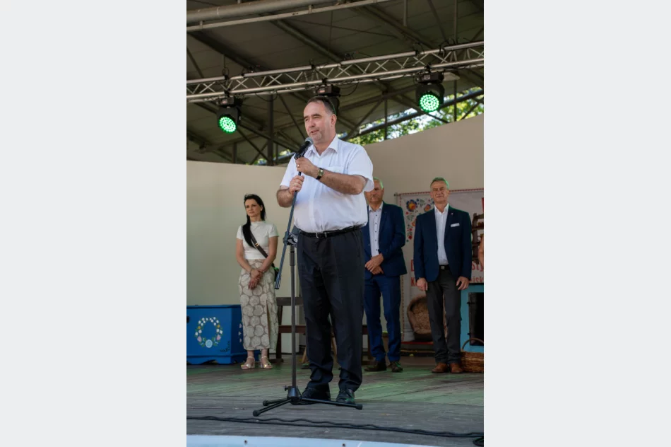 Przegląd dorobku artystycznego i kulinarnego KGW (ZDJĘCIA) - zdjęcie 5