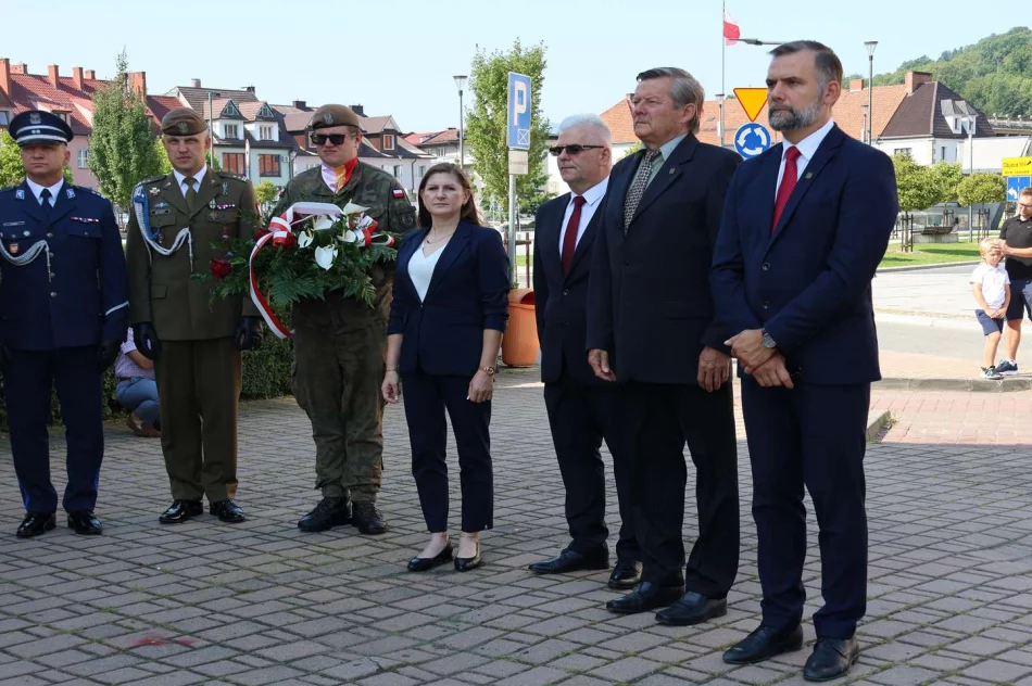 Obchody Święta Wojska Polskiego w Limanowej - zdjęcie 11