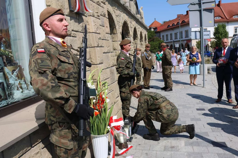 Obchody Święta Wojska Polskiego (ZDJĘCIA) - zdjęcie 12