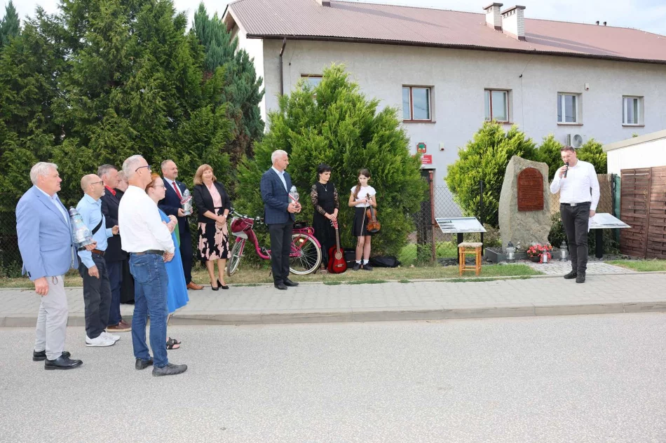  18 sierpnia odbyły się obchody 83. rocznicy likwidacji getta w Limanowej i zagłady Żydów limanowskich - zdjęcie 10