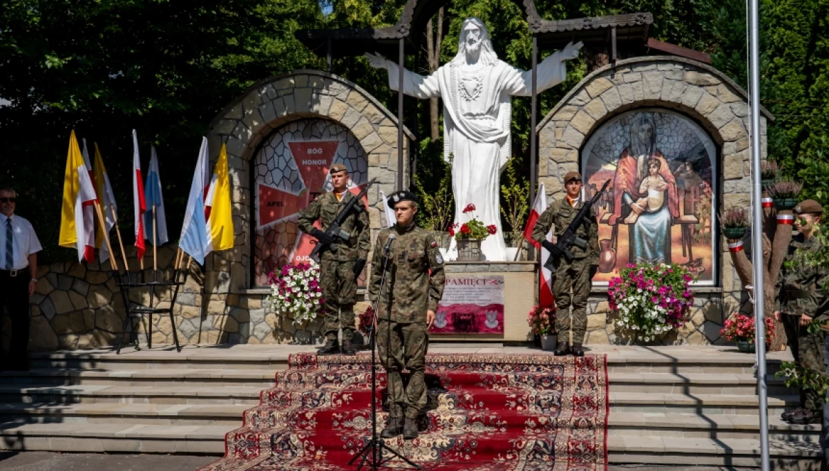 Glisne: uroczystości patriotyczne ku czci żołnierzy AK spod Lubonia/fot.: UG Mszana Dolna