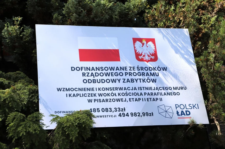 Remonty murów przy zabytkowych kościołach w Męcinie i Pisarzowej zakończone - zdjęcie 4