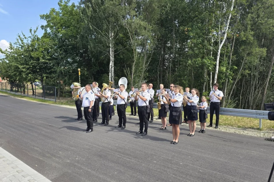 Otwarto nowy most i rozegrano turniej sołectw - zdjęcie 5