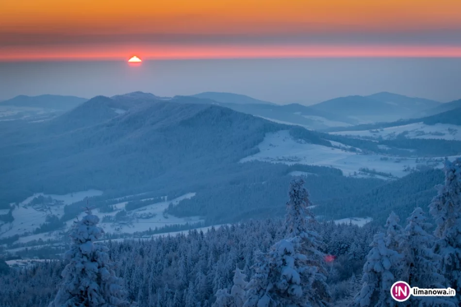 Mroźny poranek na Mogielicy - zdjęcie 13