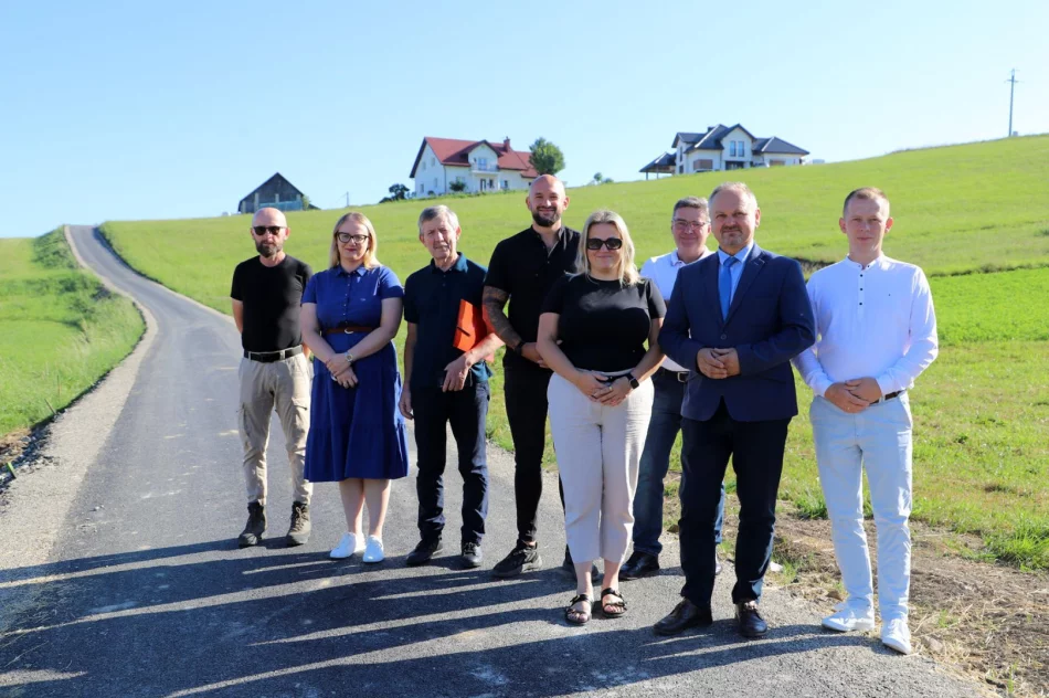 Modernizacja dróg dojazdowych do gruntów rolnych w Męcinie Pisarzowej i Rupniowie - zdjęcie 19