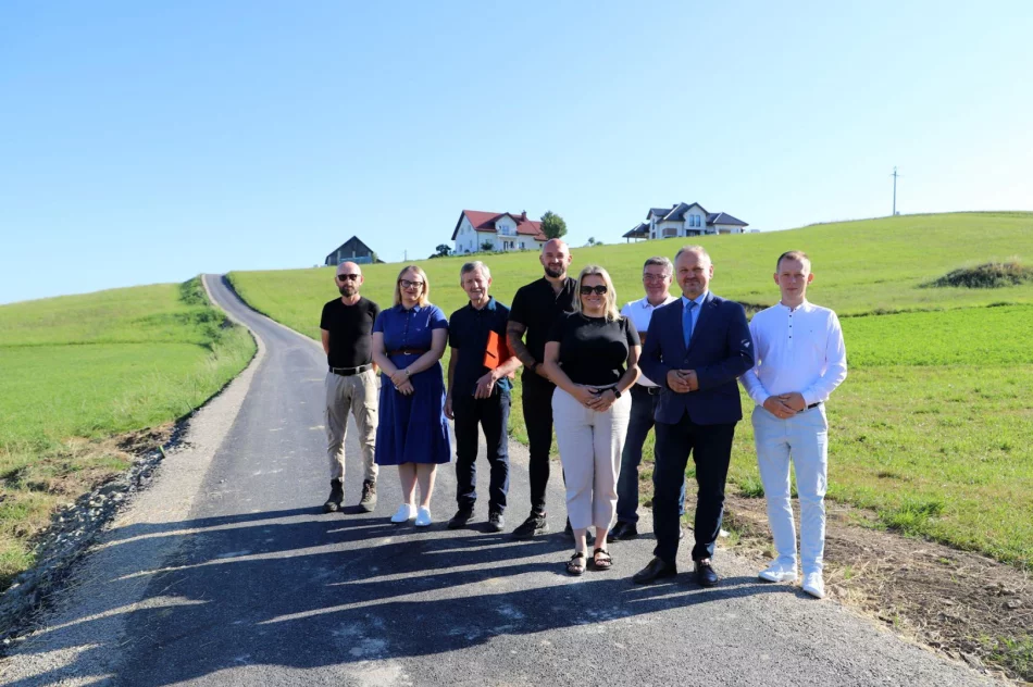 Modernizacja dróg dojazdowych do gruntów rolnych w Męcinie Pisarzowej i Rupniowie - zdjęcie 20