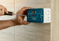 Przemysłowe instalacje elektryczne w centrach logistycznych – niezawodność, która napędza łańcuch dostaw - zdjęcie główne