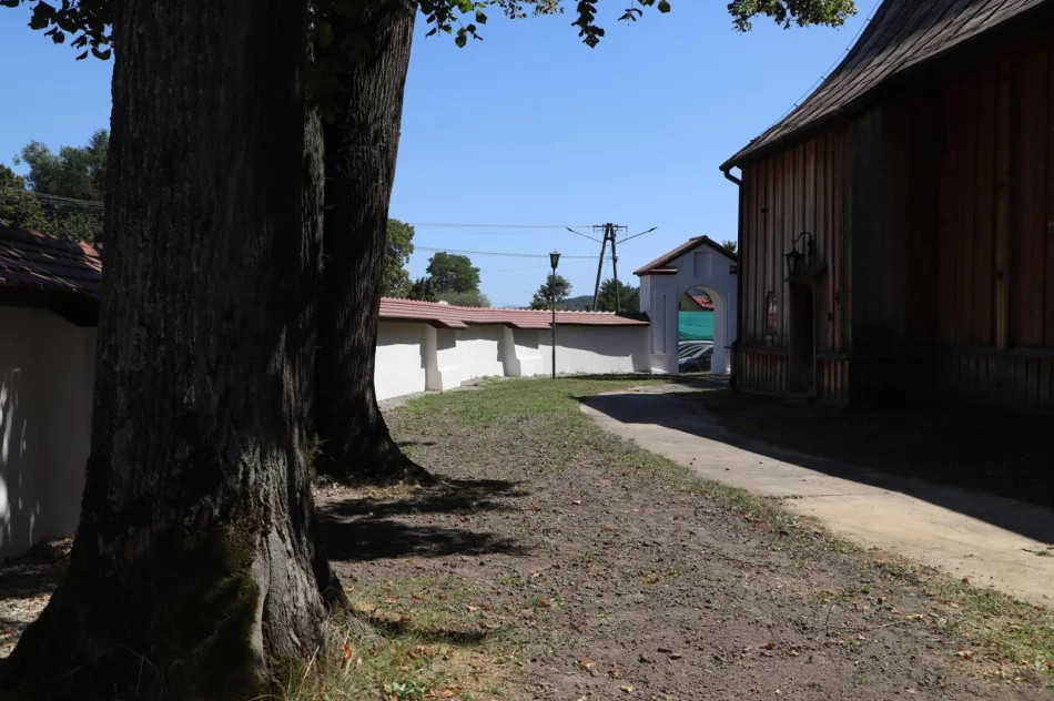 Remonty kościelnych murów  - zdjęcie 17