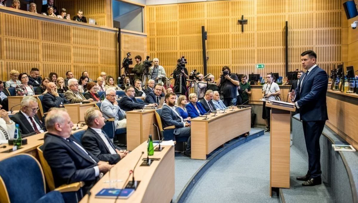 Województwo wyemituje obligacje by pokryć deficyt