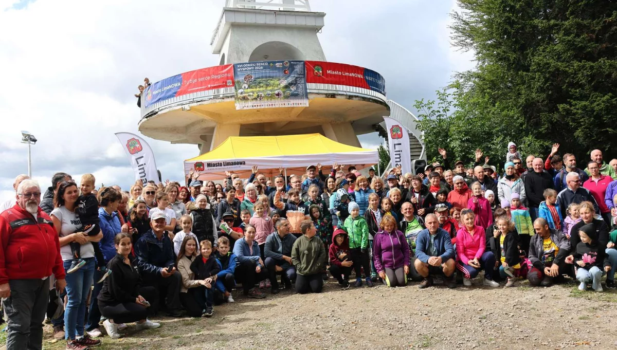 Uczestnicy akcji Odkryj Beskid Wyspowy zdobyli Miejska Górę!