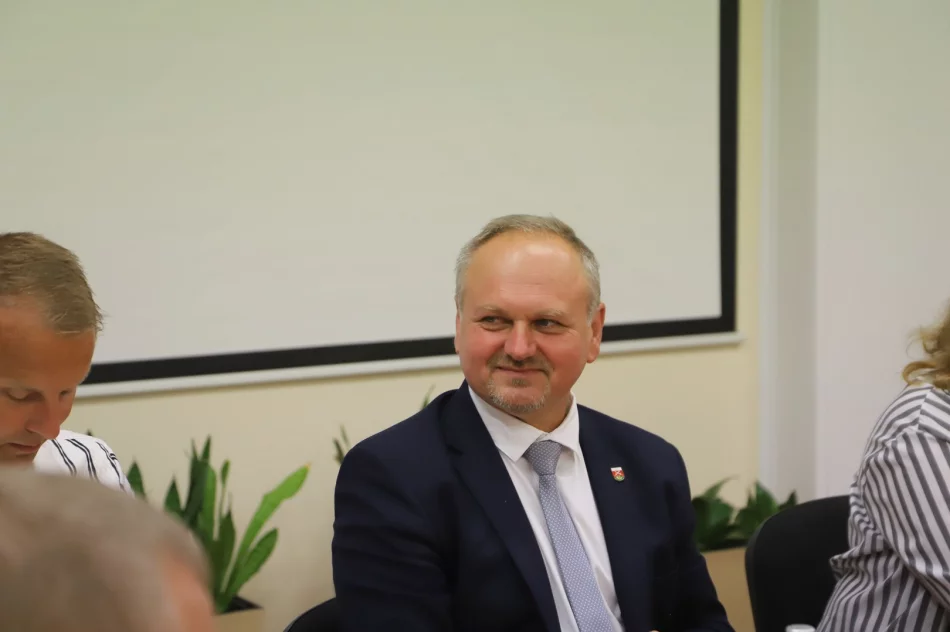 Narada dyrektorów szkół podstawowych Gminy Limanowa 2026 - zdjęcie 5