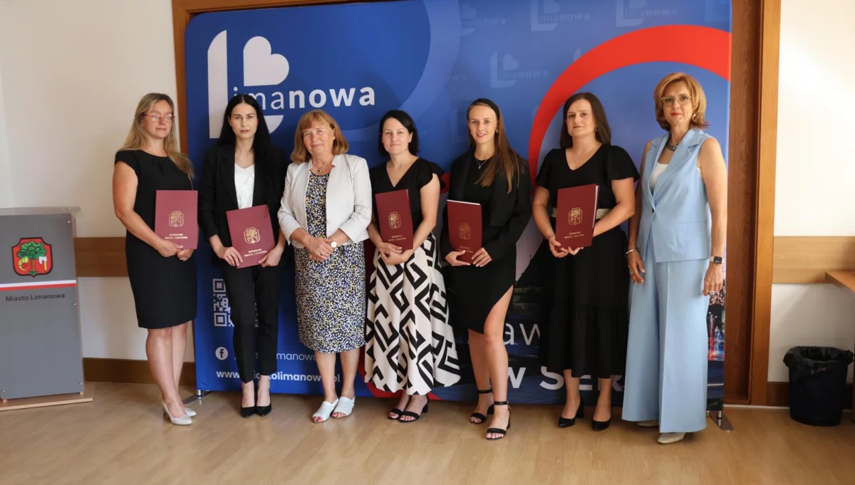 Wręczono akty nadania stopnia awansu zawodowego