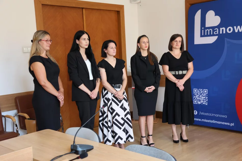 Wręczono akty nadania stopnia awansu zawodowego - zdjęcie 16