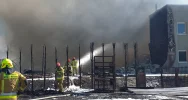 Nasi strażacy pomagali w gaszeniu pożaru hali w Tarnowie - zdjęcie 4