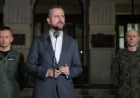 Szef MON: tegoroczne pokazy AirSHOW w Radomiu zostały odwołane, okoliczności katastrofy zostaną wyjaśnione - zdjęcie główne