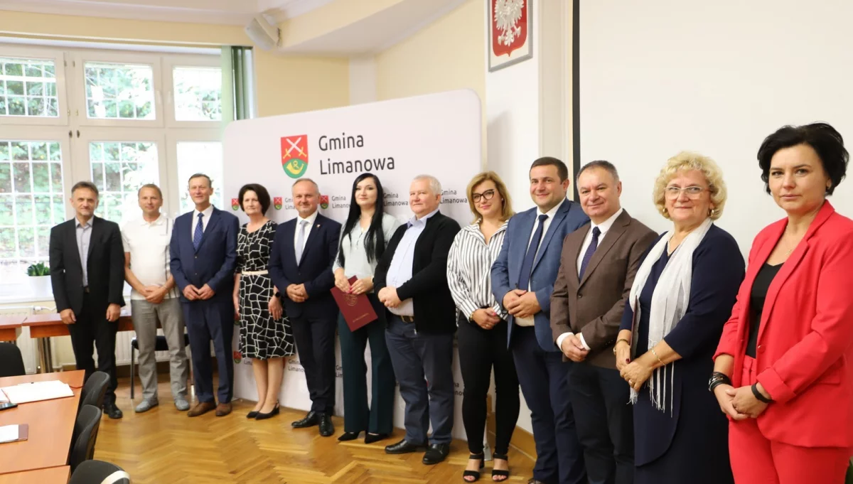 Nauczyciele mianowani i dyrektorzy szkół/fot.: UG Limanowa