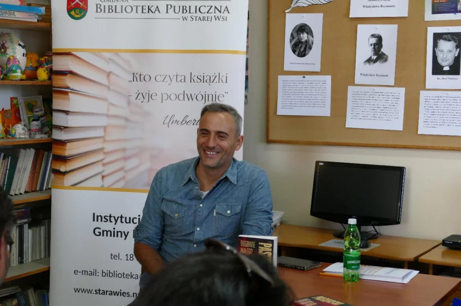 ​Jędrzej Pasierski gościł w bibliotece - zdjęcie 3