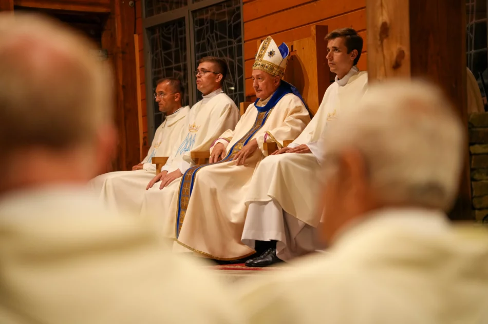 Tradycyjna Eucharystia o północy - zdjęcie 17