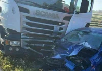 6-letnie dziecko w szpitalu - osobówka zderzyła się z pojazdem ciężarowym - zdjęcie główne