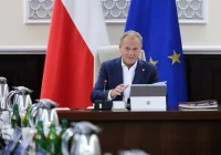 Premier: Polska trafiła do grona państw bilionerów - zdjęcie główne