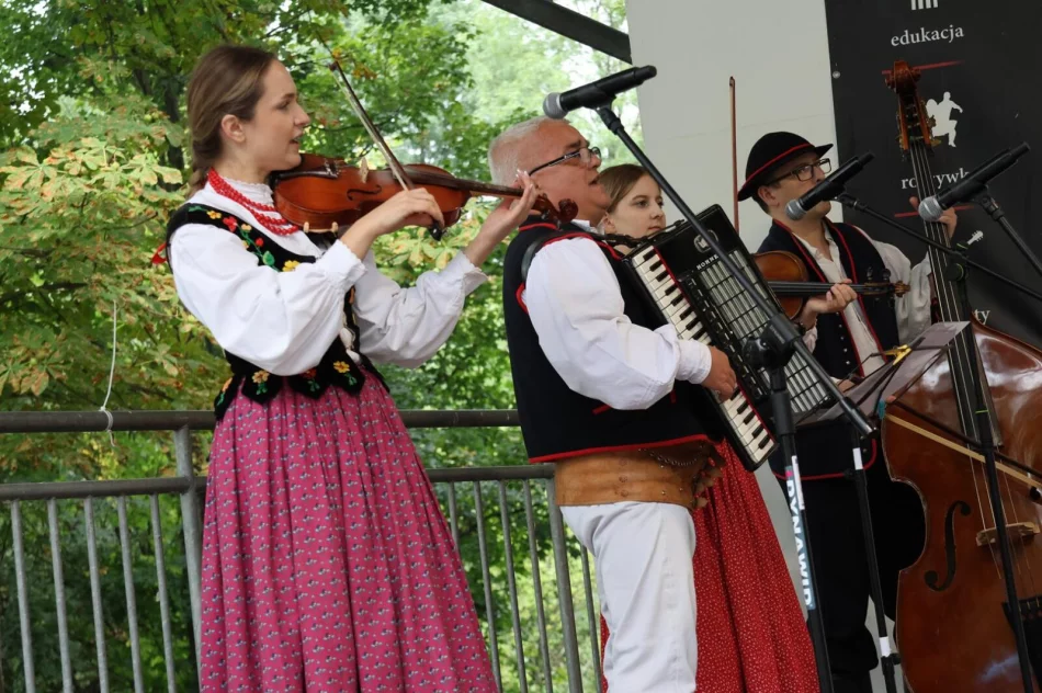 Występy, degustacje i atrakcje na “wyspowym” festiwalu - zdjęcie 17