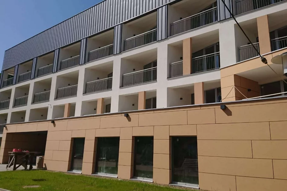 Modernizacja dawnego hotelu (ZDJĘCIA) - zdjęcie 12