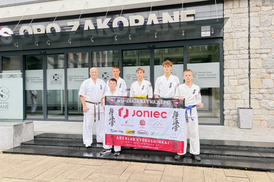 Zawodnicy ARS Limanowa – JONIEC TEAM na Zgrupowaniu Młodzieżowej Kadry Karate Kyokushin MOZK - zdjęcie 4