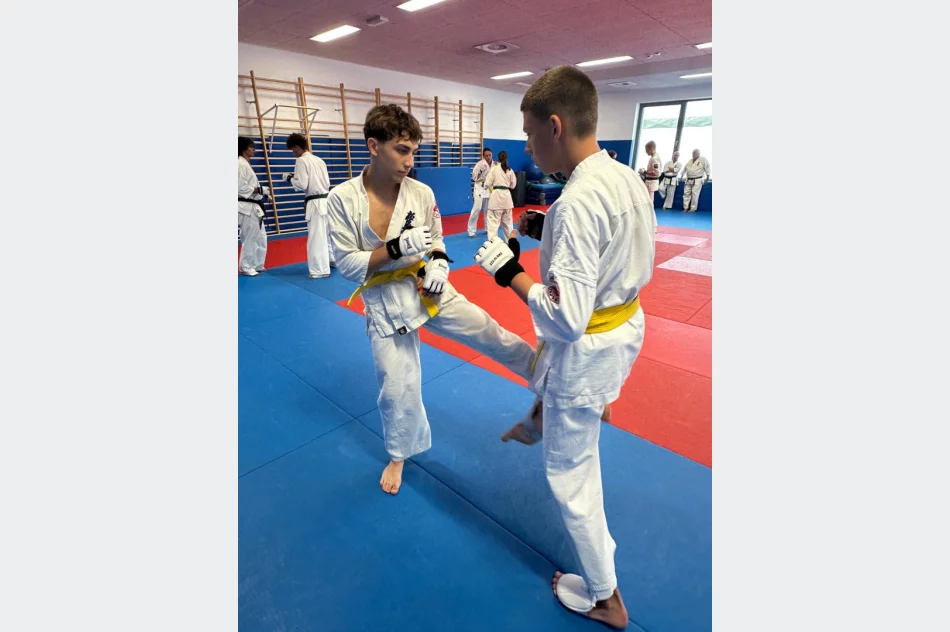 Zawodnicy ARS Limanowa – JONIEC TEAM na Zgrupowaniu Młodzieżowej Kadry Karate Kyokushin MOZK - zdjęcie 11