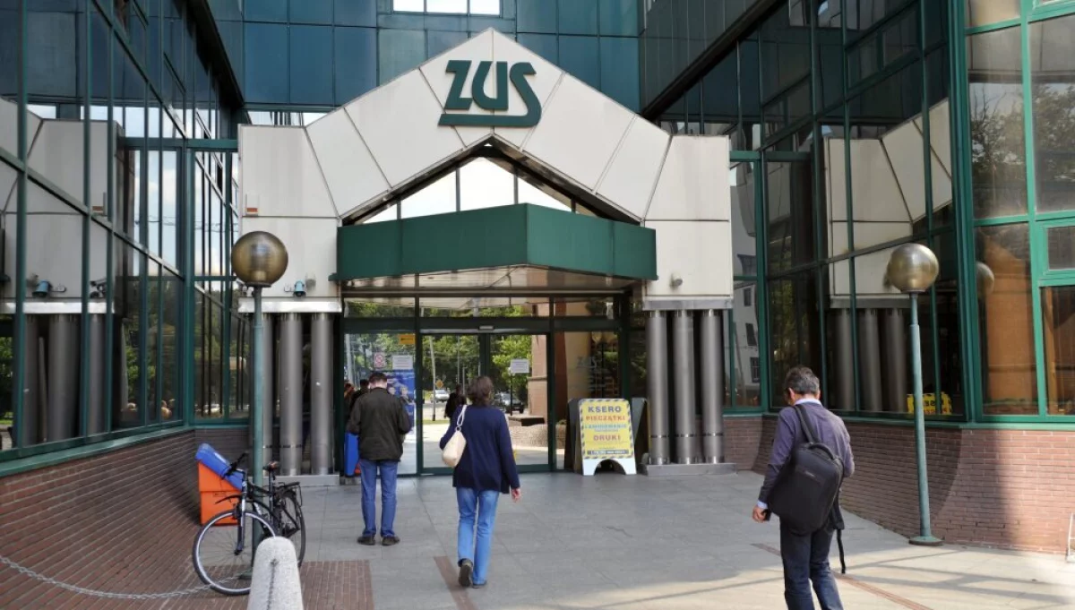 ZUS: opłaca się późniejsze przejście na emeryturę