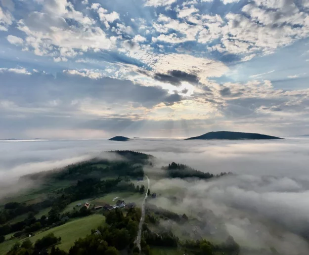 Ostrzeżenie przed gęstą mgłą i szadzią - zdjęcie główne
