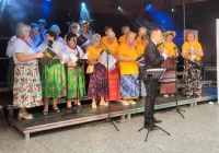 Ponad 200 uczestników przeglądu twórczości seniorów - zdjęcie główne