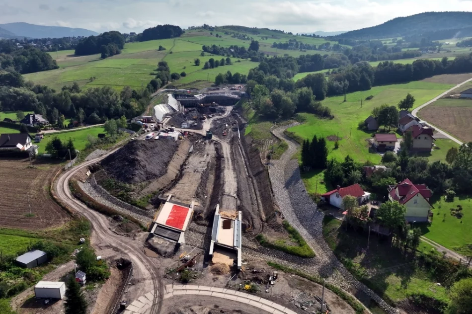 Tory, wiadukty i tunel - tak wygląda plac budowy (ZDJĘCIA) - zdjęcie 2