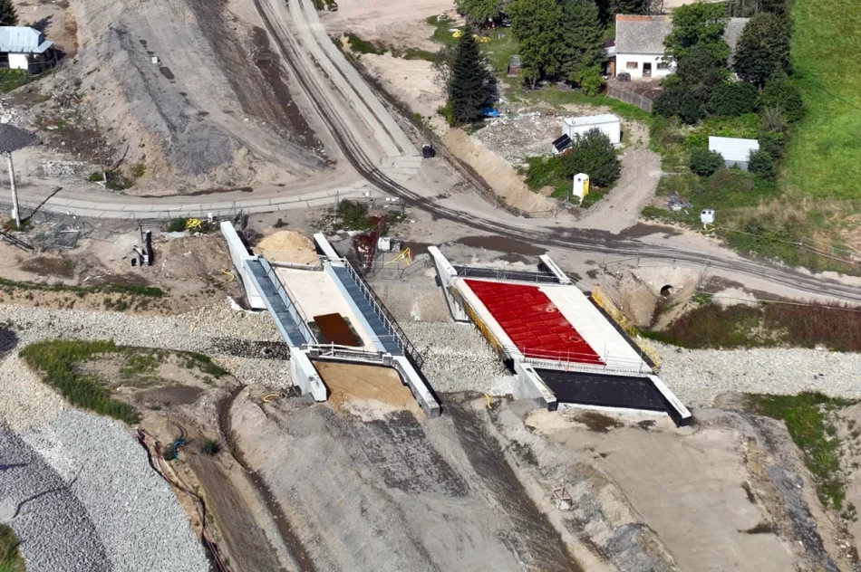 Tory, wiadukty i tunel - tak wygląda plac budowy (ZDJĘCIA) - zdjęcie 5