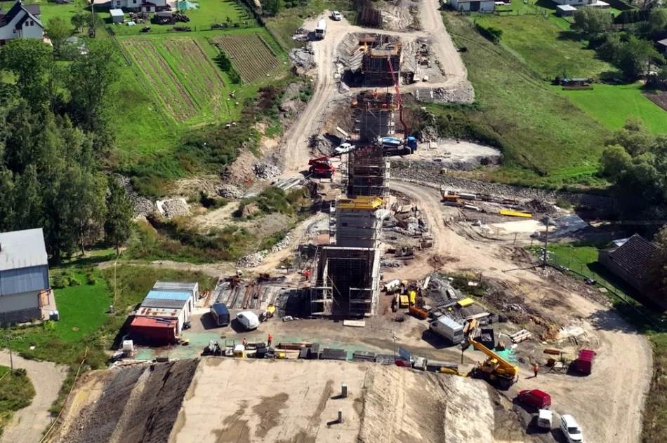 Tory, wiadukty i tunel - tak wygląda plac budowy (ZDJĘCIA) - zdjęcie 9