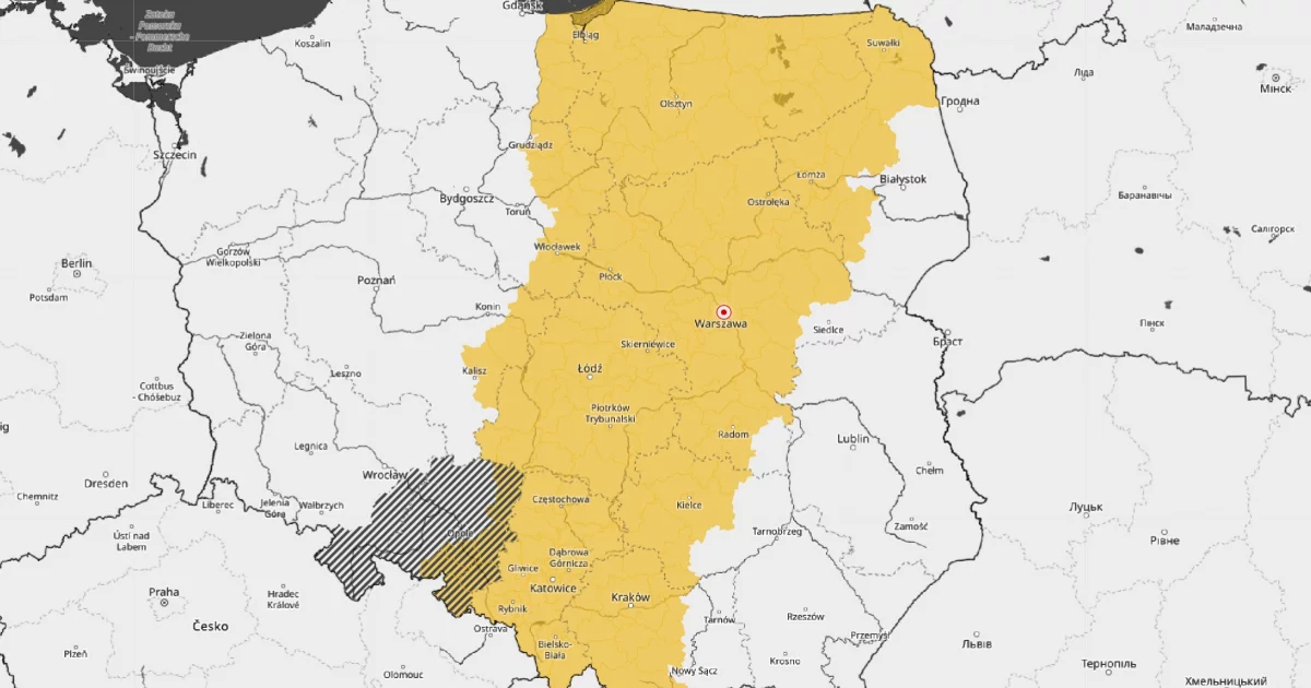 IMGW ostrzega: burze z silnym deszczem, od Suwałk po Zakopane