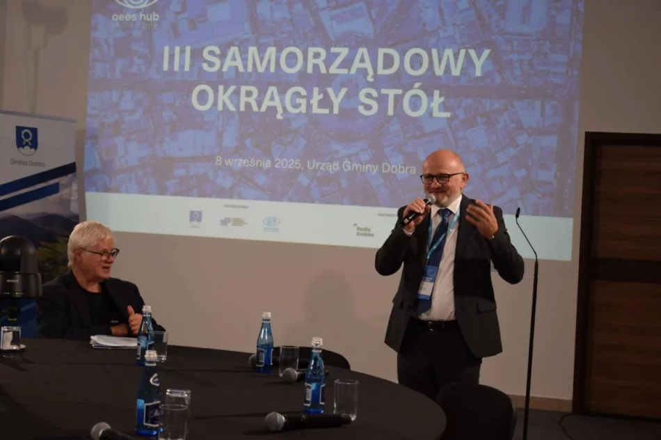 Samorządowcy i eksperci debatowali o przyszłości oświaty - zdjęcie 9