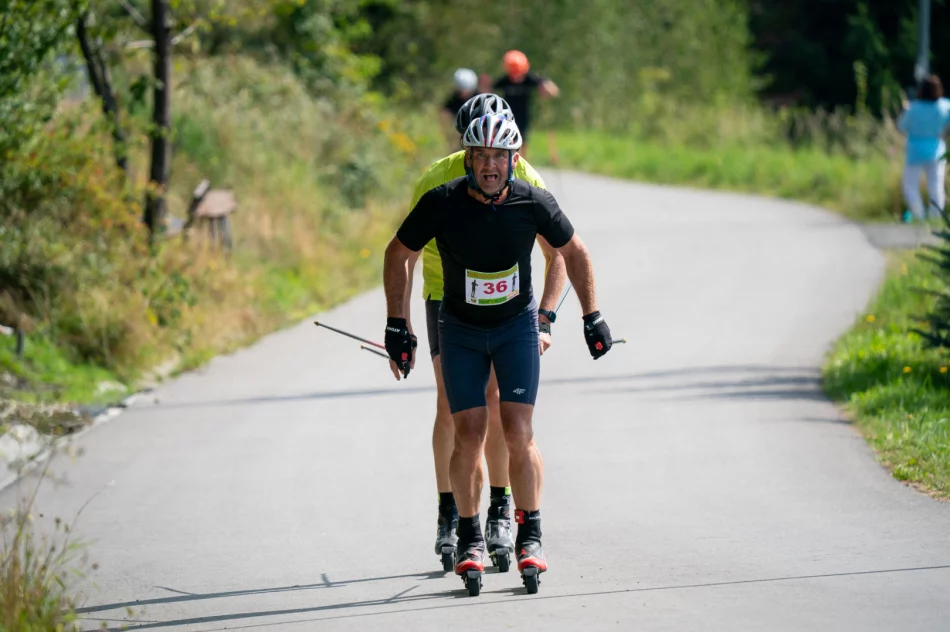 Zawody nartorolkowe/nordic walking Piknik UKS Wierchy - Aktywna Mogielica Uphill V - 2025 - zdjęcie 15