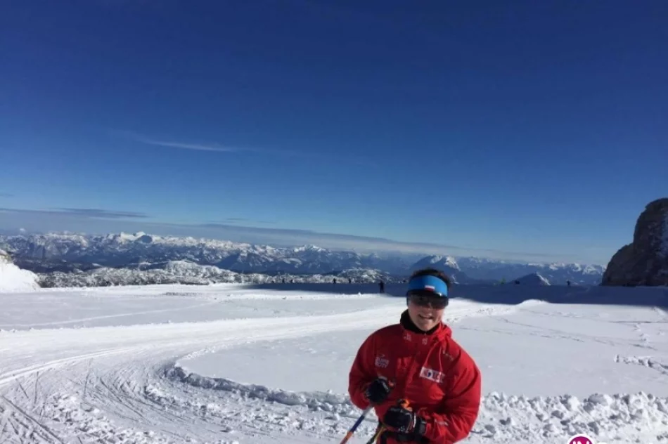 Młoda biegaczka trenuje na lodowcu - zdjęcie 3