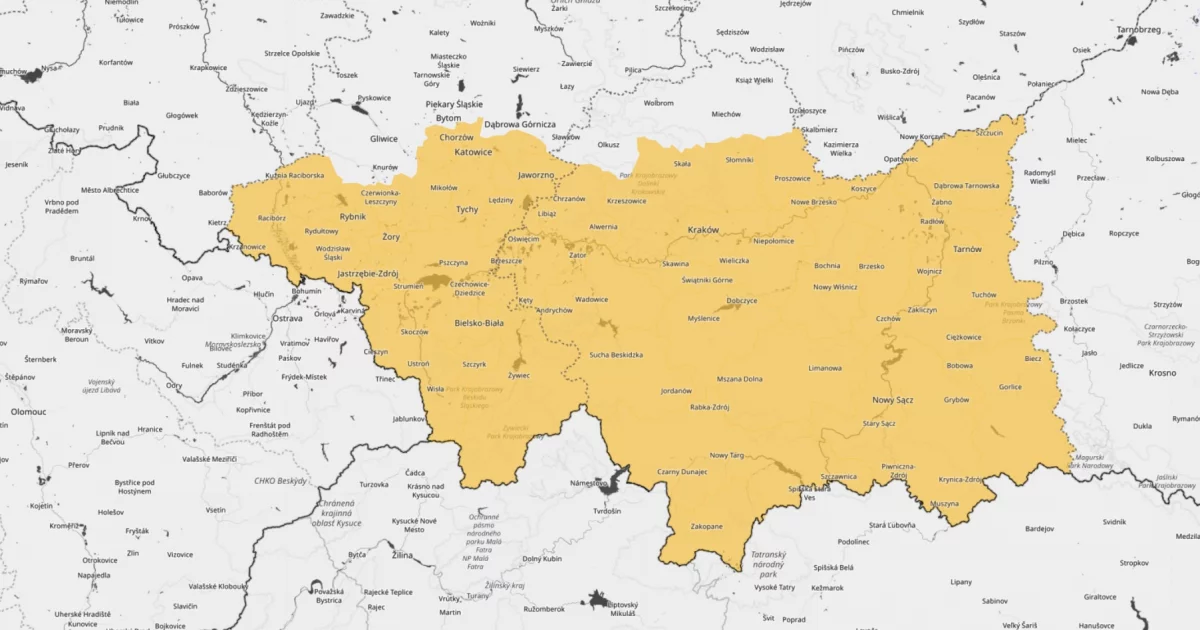 IMGW wydał ostrzeżenie: burze z silnym deszczem i wiatrem w Małopolsce i na Śląsku