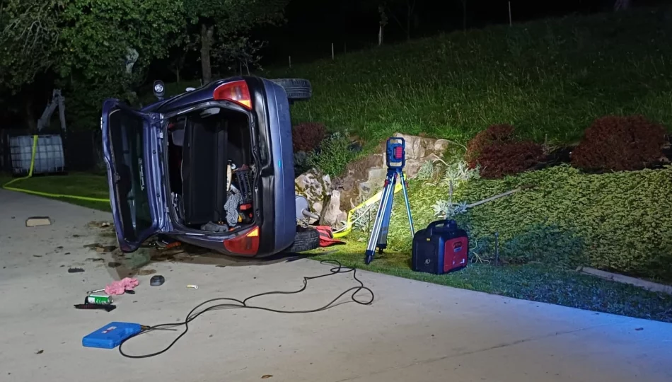 Auto rozbiło się na studni. Nietrzeźwy właściciel zgłosił kradzież - zdjęcie 1
