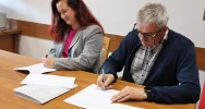 O starożytnym grocie, pamiątkach zakładu fotograficznego, limanowskiego szpitala i klubu sportowego Limanovia … czyli nowe zabytki w limanowskim muzeum - zdjęcie 4