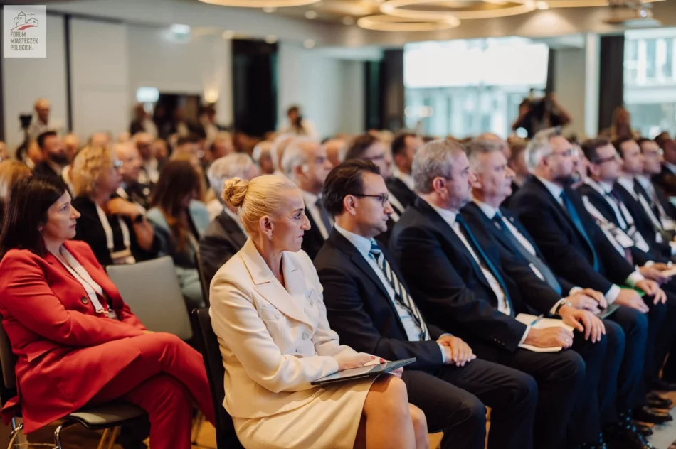 Wiceburmistrz Miasta Limanowa uczestnikiem 5. Forum Miasteczek Polskich - zdjęcie 2