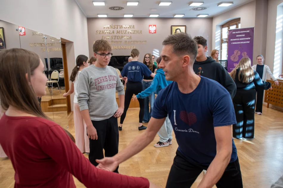 Warsztaty taneczne z Baletem Cracovia Danza - zdjęcie 4