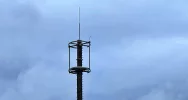 Maszt góruje nad stacją. To GSM-R - zdjęcie 4
