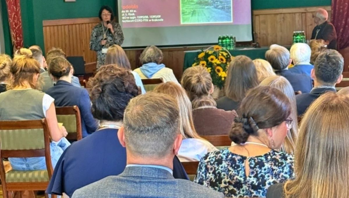 Konferencja w Nowym Sączu: Sebastian Flizak i jego pamiętnik/fot.: UG Mszana Dolna